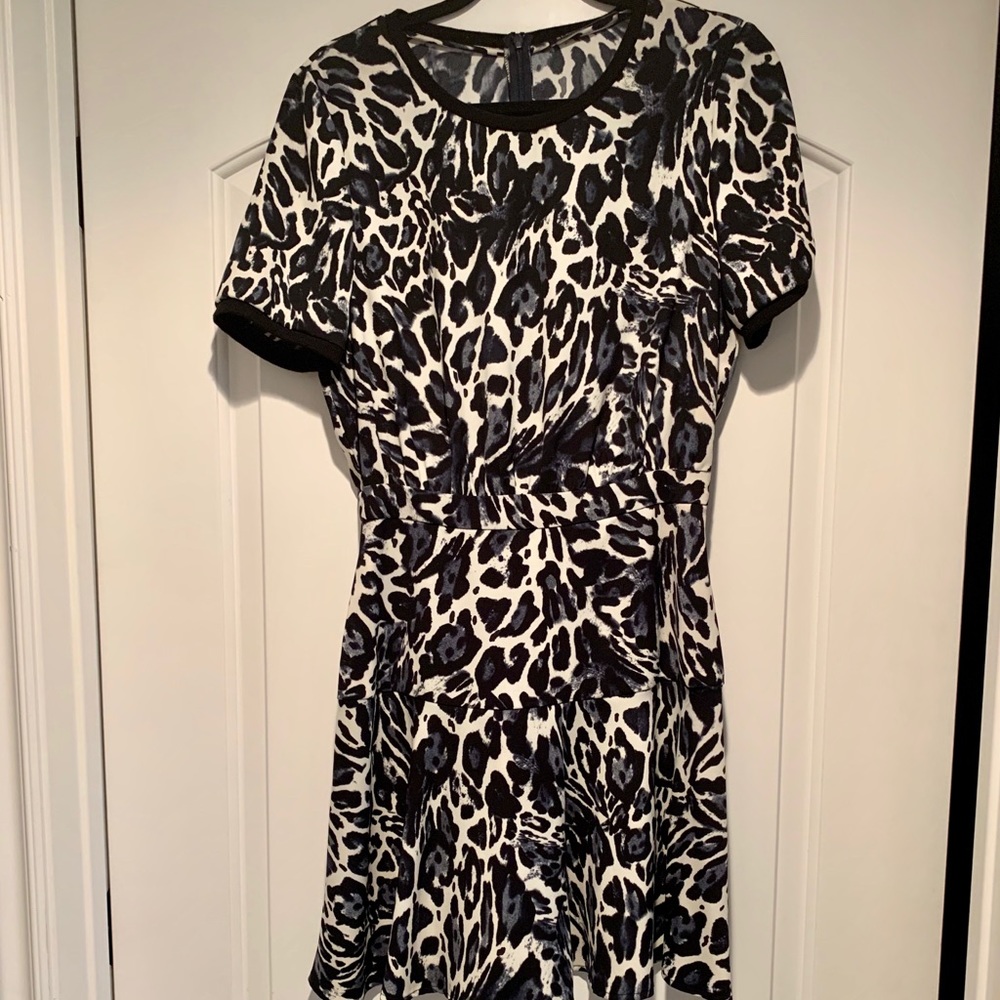 Black Halo printed crepe mini dress